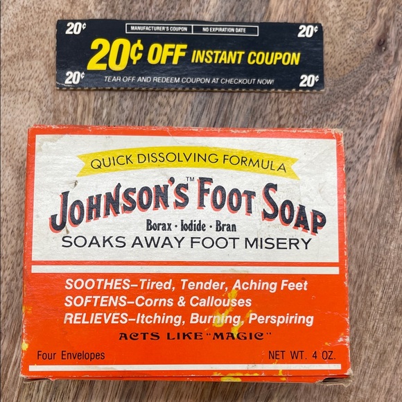 Vintage Johnson’s Foot Soap Soothing Foot Treatment Collectible Never Used